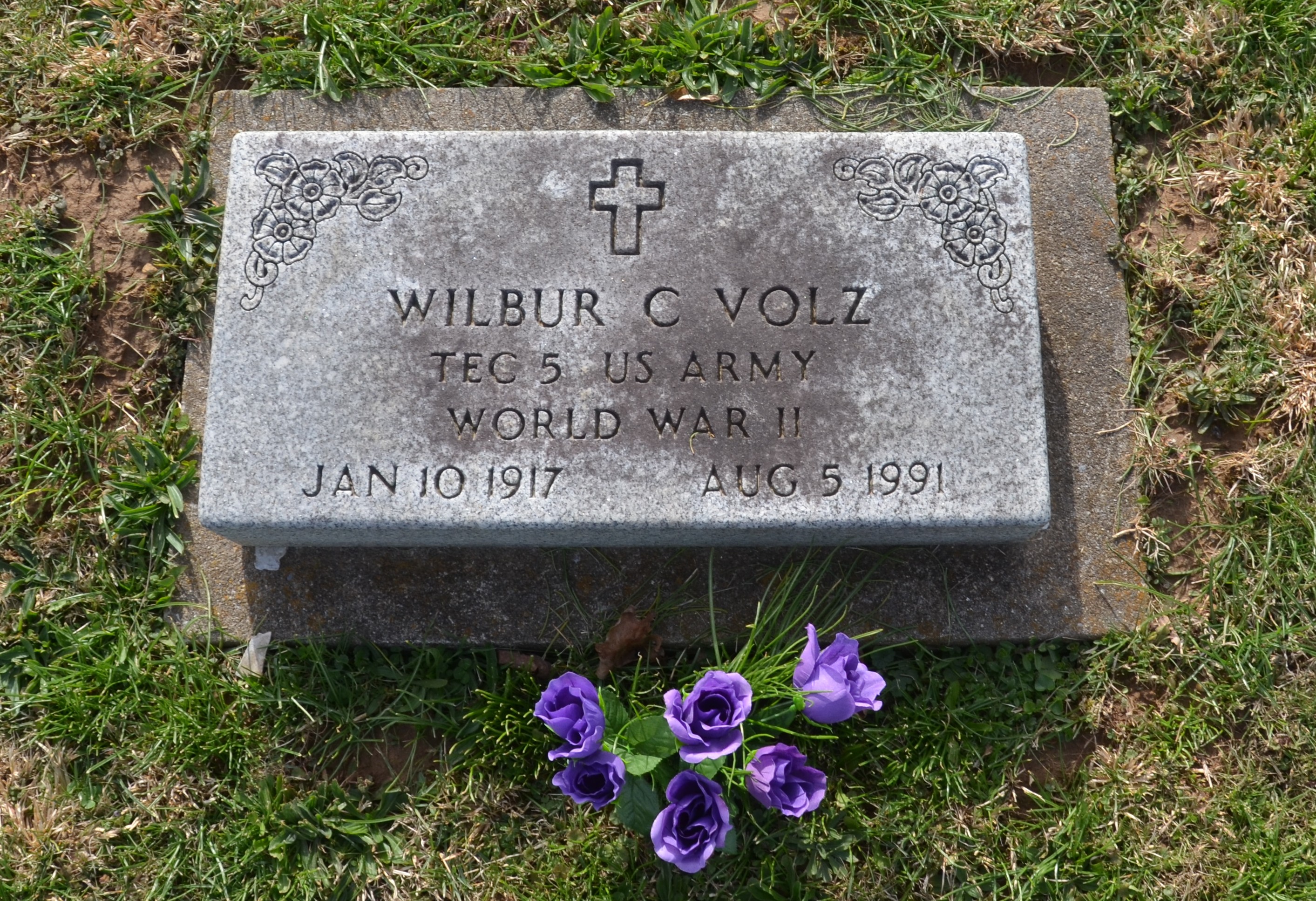Gravestone front for Wilbur C Volz